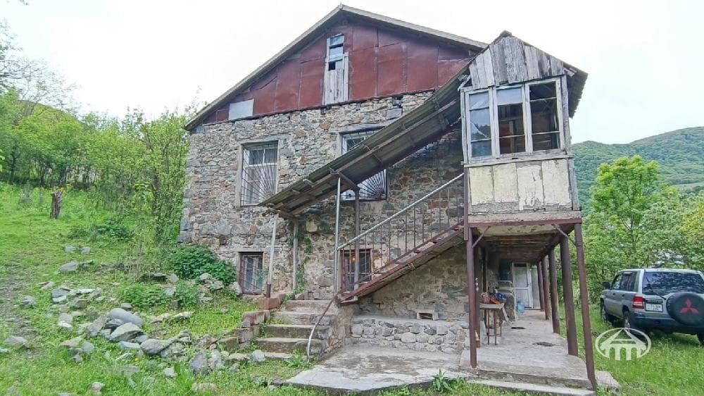 Առանձնատուն · 4 սեն. · 152 մ² · Խաչարձան