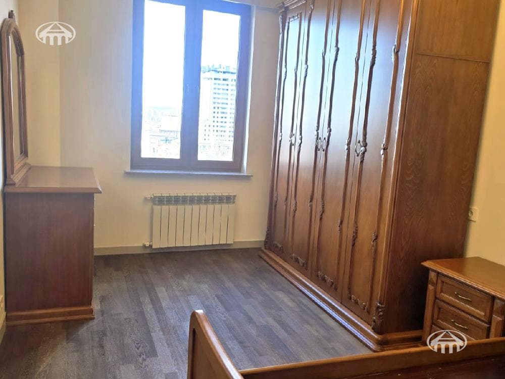 Բնակարան · 3 սեն. · 73 մ² · Արաբկիր