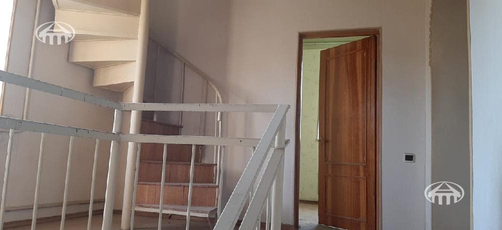 Country house · 4 rooms · 316 m² · Dzoraghbyur