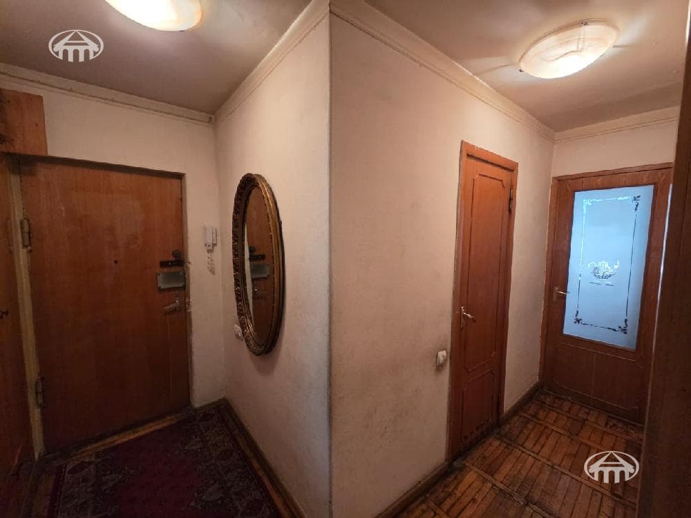 Квартира · 3 комн. · 75 м² · Кентрон