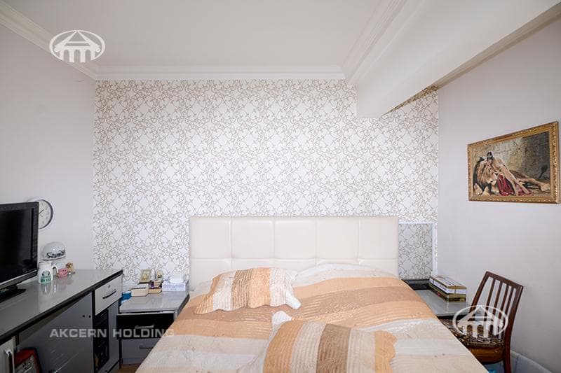 Квартира · 2 комн. · 61 м² · Кентрон