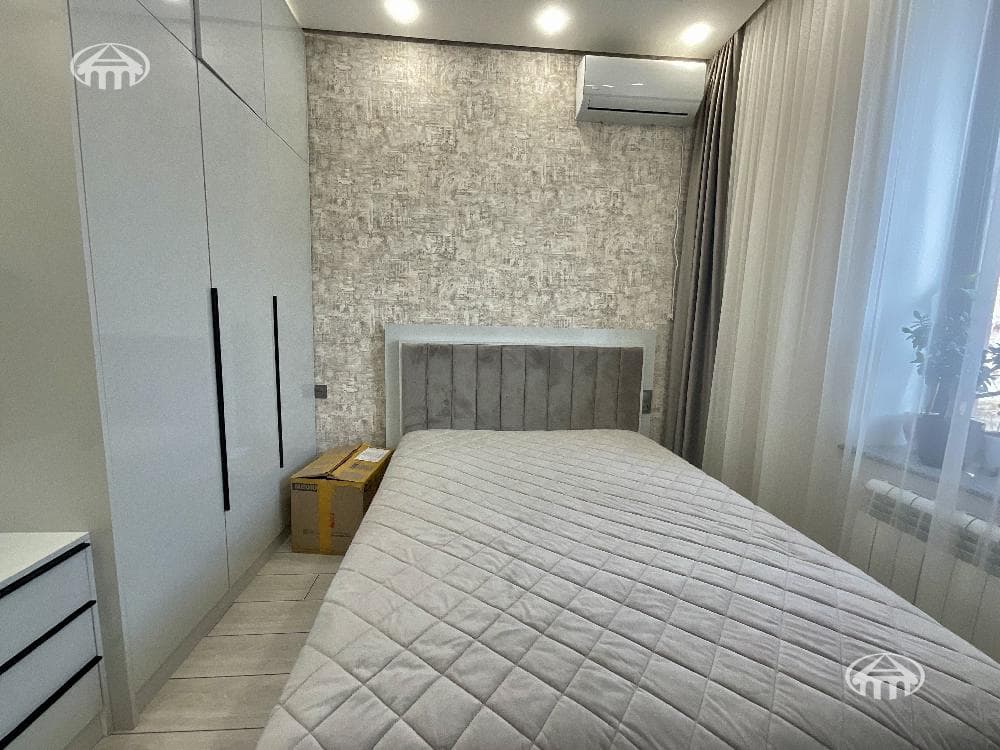 Mansion · 6 rooms · 260 m² · Avan