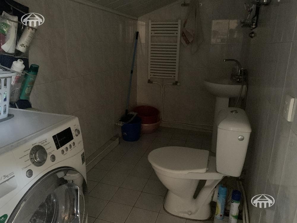 Բնակարան · 3 սեն. · 101 մ² · Կենտրոն