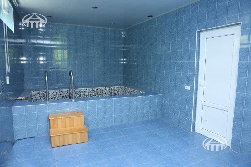 Дом · 5 комн. · 388 м² · Арабкир