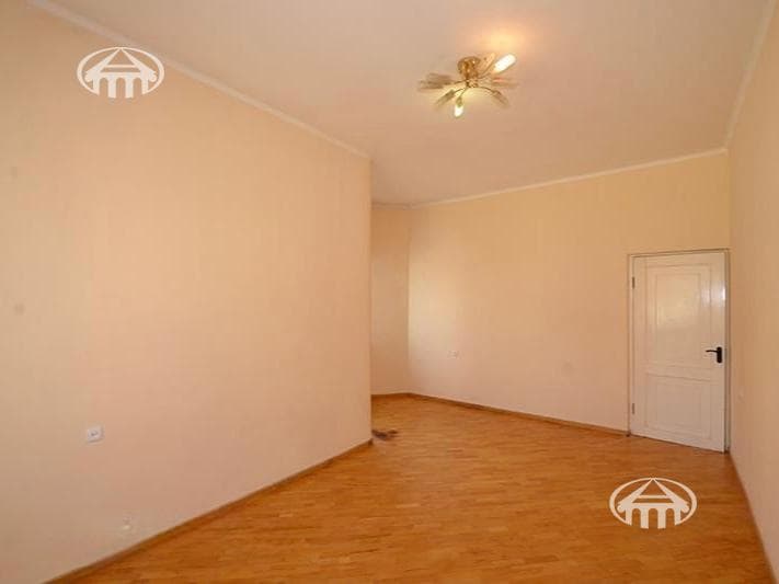 Առանձնատուն · 7 սեն. · 540 մ² · Աջափնյակ
