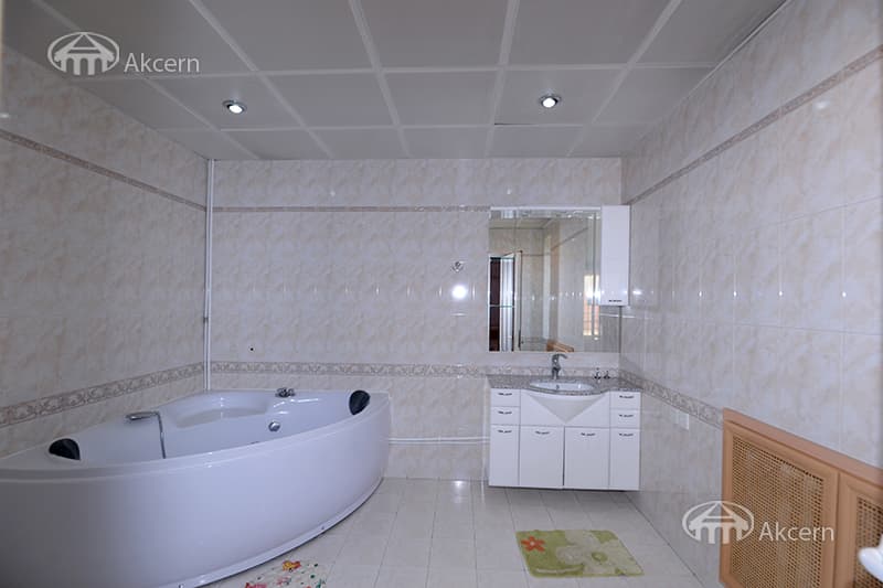 Mansion · 6 rooms · 530 m² · Nork-Marash