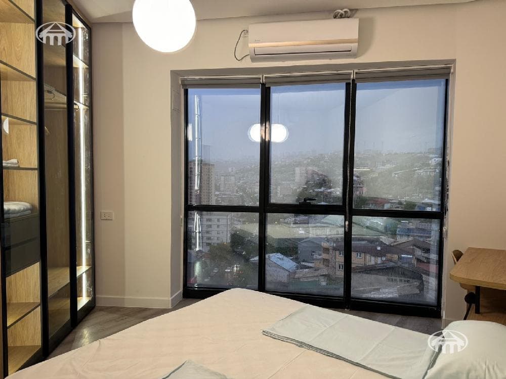 Apartment · 3 rooms · 64 m² · Kentron