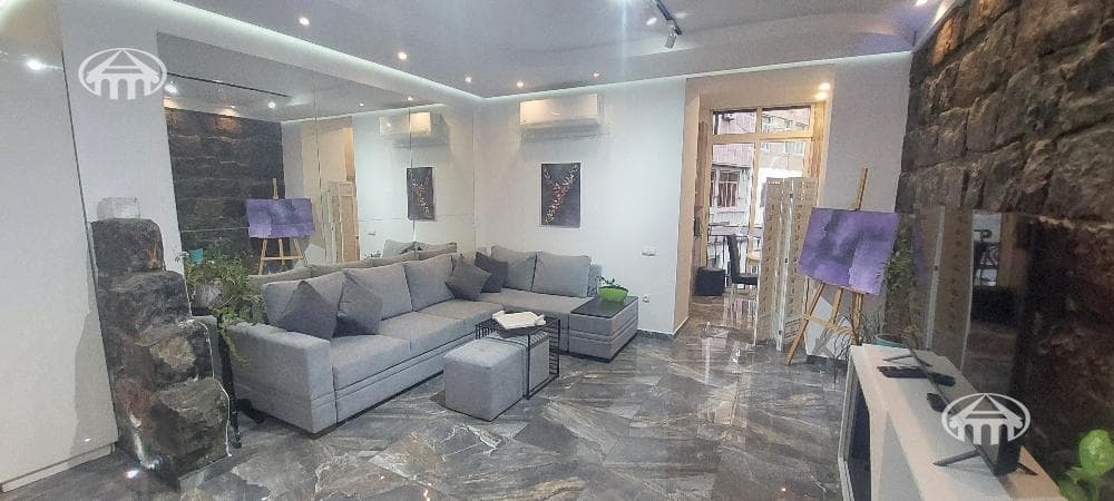 Квартира · 4 комн. · 100 м² · Кентрон — фото 3 из 18