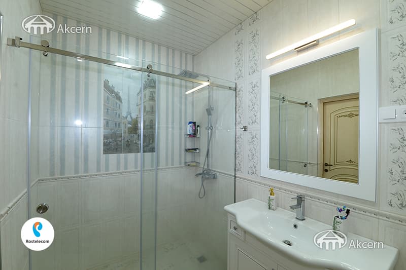Дом · 5 комн. · 290 м² · Аван
