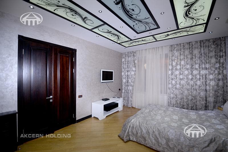 Квартира · 2 комн. · 93 м² · Кентрон