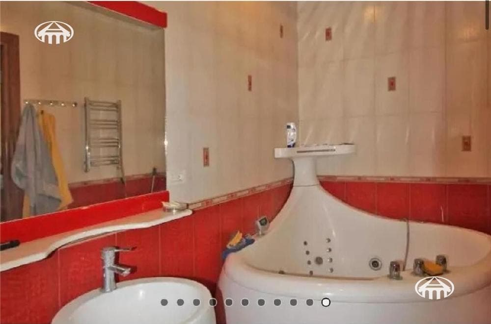 Квартира · 3 комн. · 97 м² · Кентрон