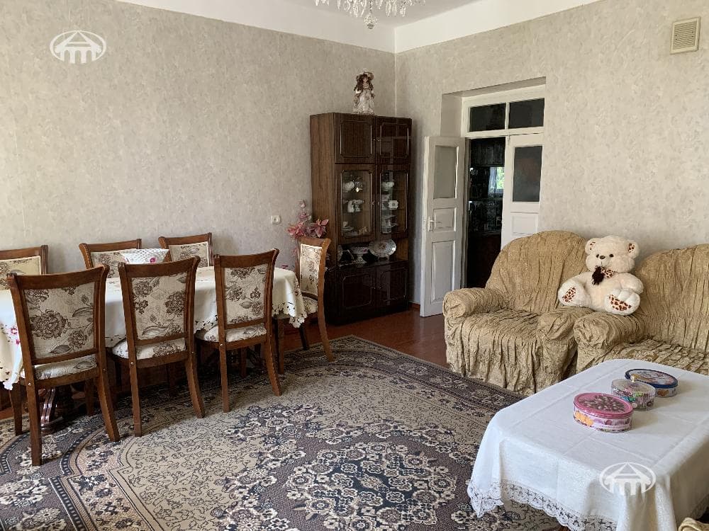 Дом · 9 комн. · 450 м² · Малатия-Себастия