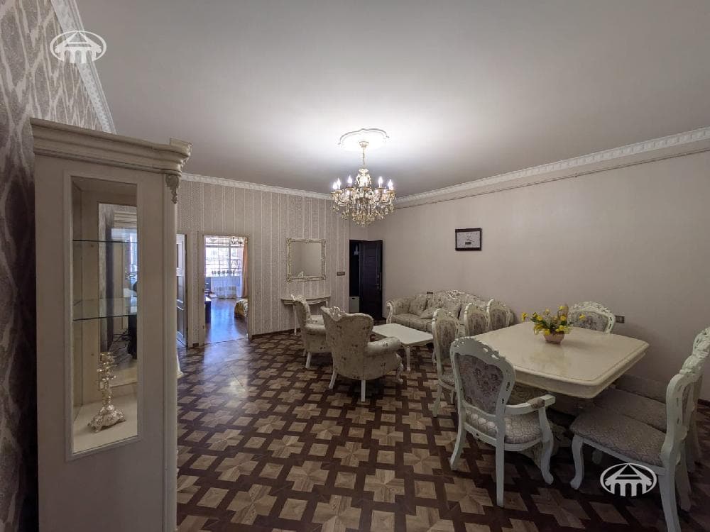 Квартира · 4 комн. · 134 м² · Кентрон