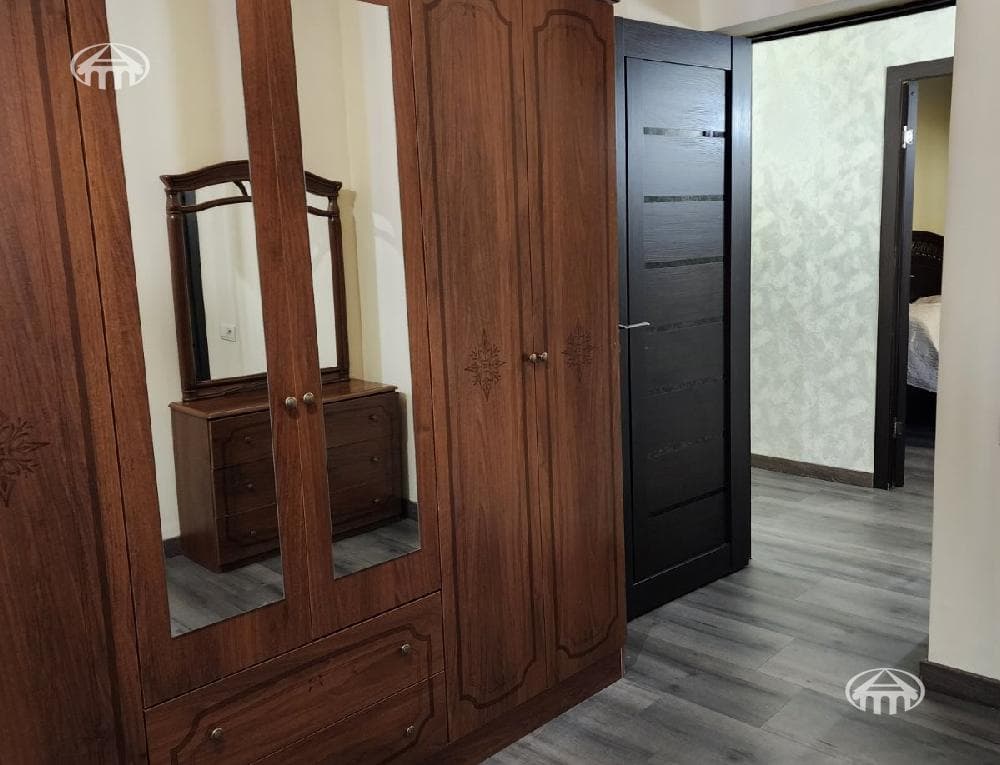 Բնակարան · 3 սեն. · 106 մ² · Կենտրոն