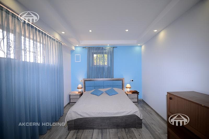 Apartment · 3 rooms · 97 m² · Kentron