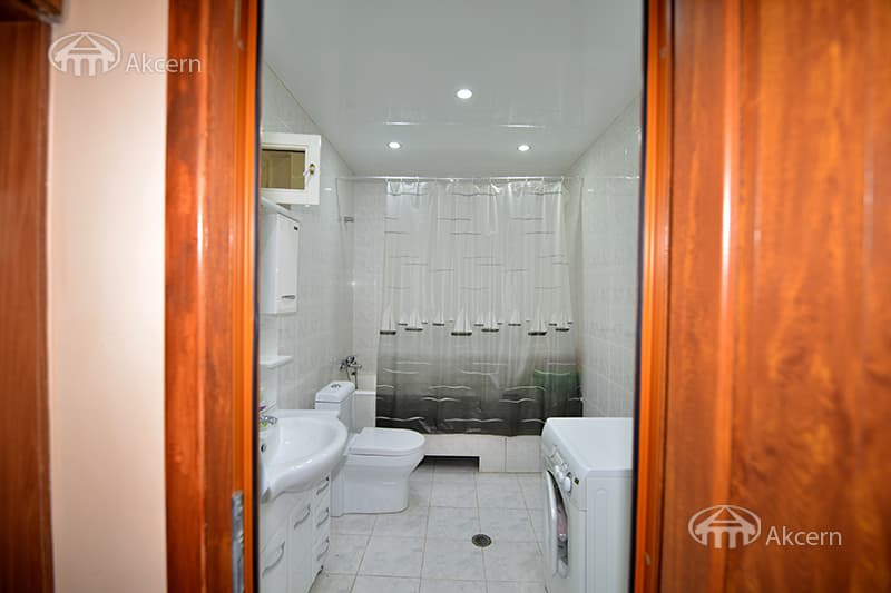 Mansion · 5 rooms · 280 m² · Parakar