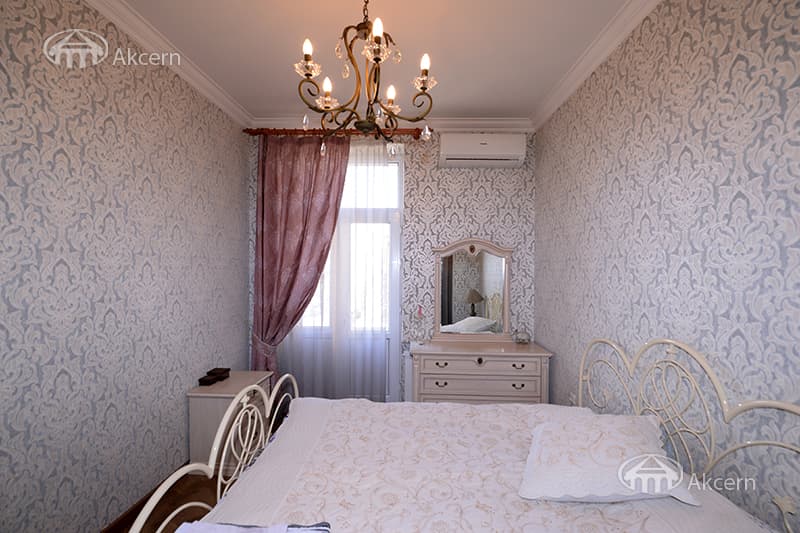 Квартира · 2 комн. · 49 м² · Кентрон