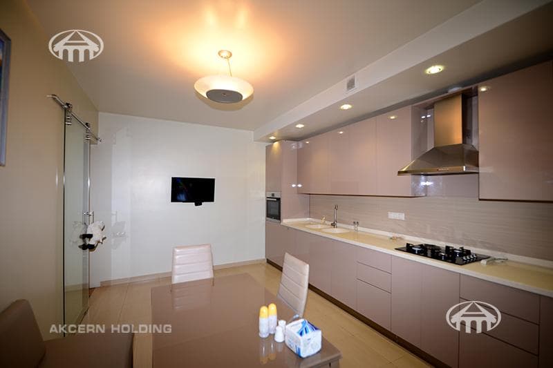 Квартира · 3 комн. · 115 м² · Кентрон