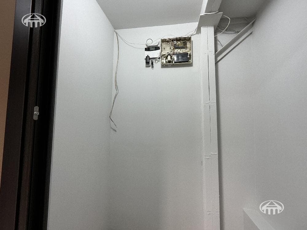 Office · 190 m² · Kentron