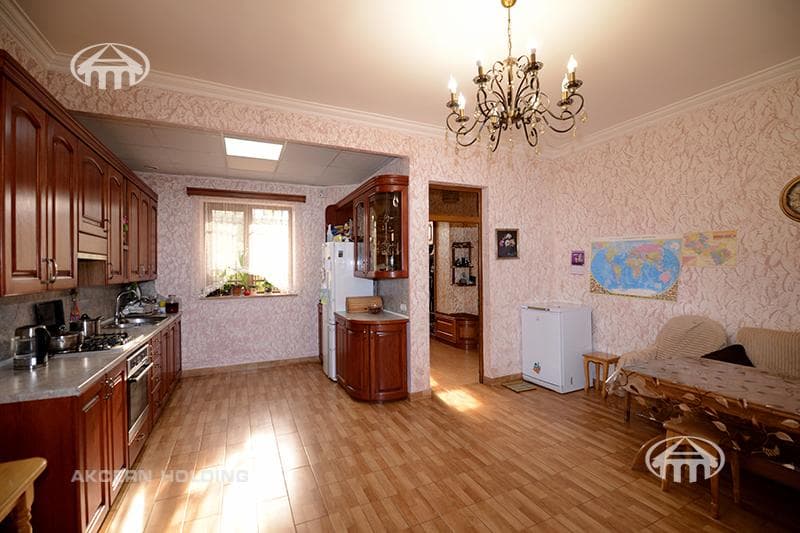 Особняк · 4 комн. · 236 м² · Давташен