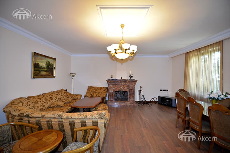 Mansion · 4 rooms · 200 m² · Dzoraghbyur