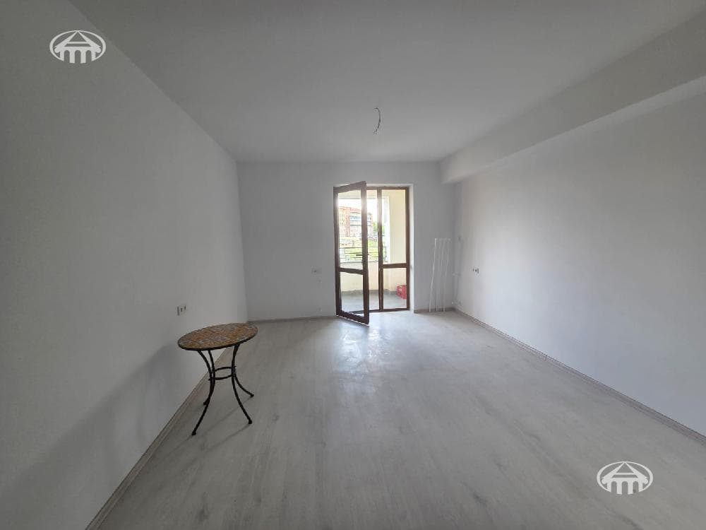 Apartment · 2 rooms · 64 m² · Kanaker-Zeytun