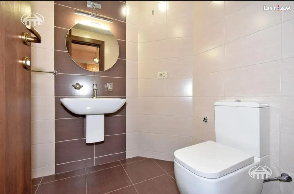 Квартира · 3 комн. · 89 м² · Кентрон