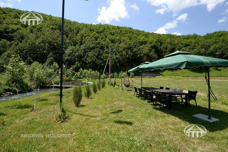 Land · 14,290 m² · v. Artavaz