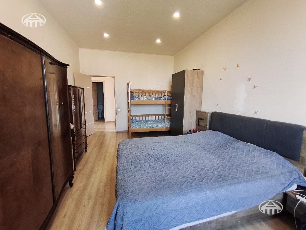 Mansion · 5 rooms · 262 m² · Jrvej