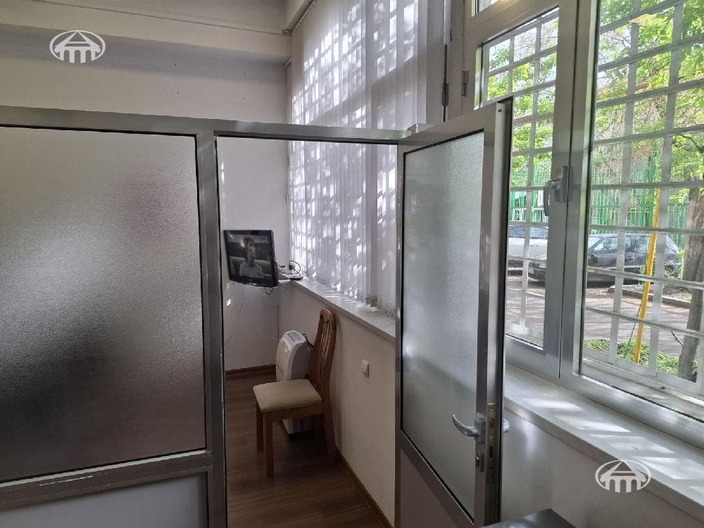 Офис · 80 м² · Кентрон