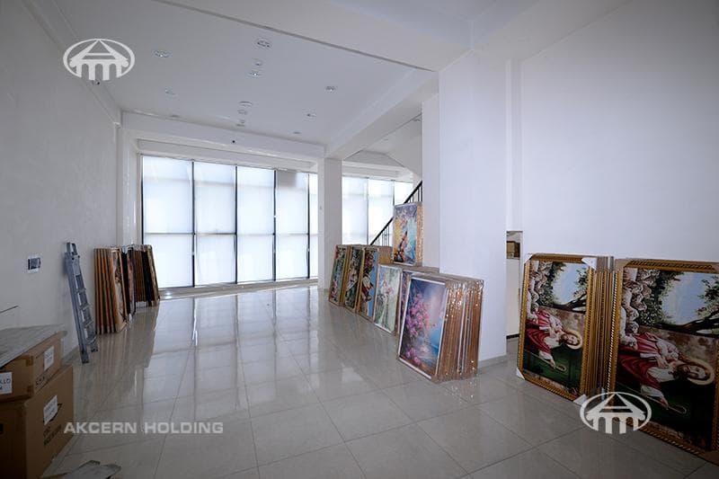 Retail · 624 m² · Shengavit