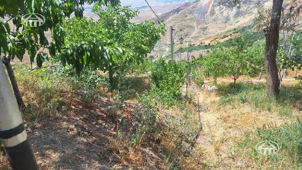 Հողատարածք · 1052 մ² · Ջրվեժ