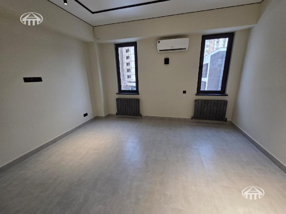 Office · 630 m² · Ajapnyak