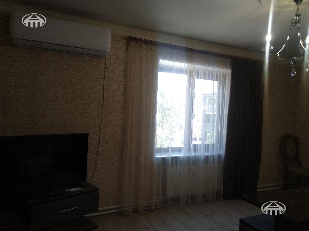 Квартира · 3 комн. · 71 м² · Арабкир