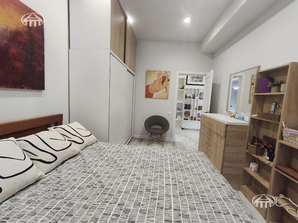 Квартира · 3 комн. · 112 м² · Арабкир