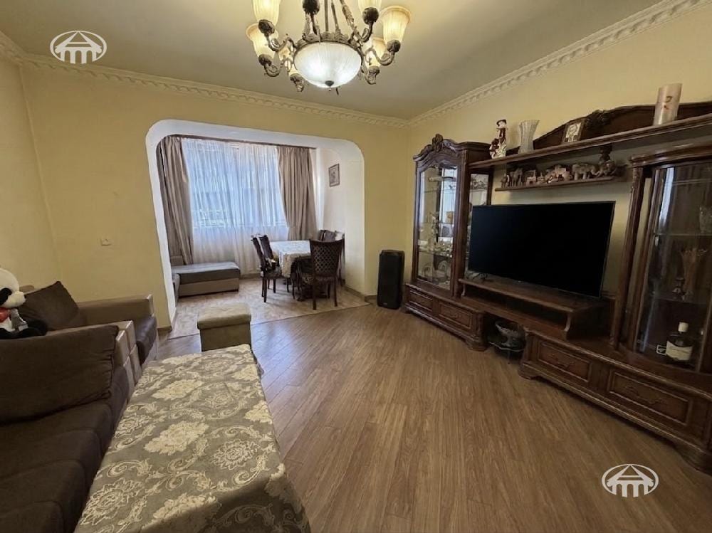 Apartment · 3 rooms · 88 m² · Arabkir