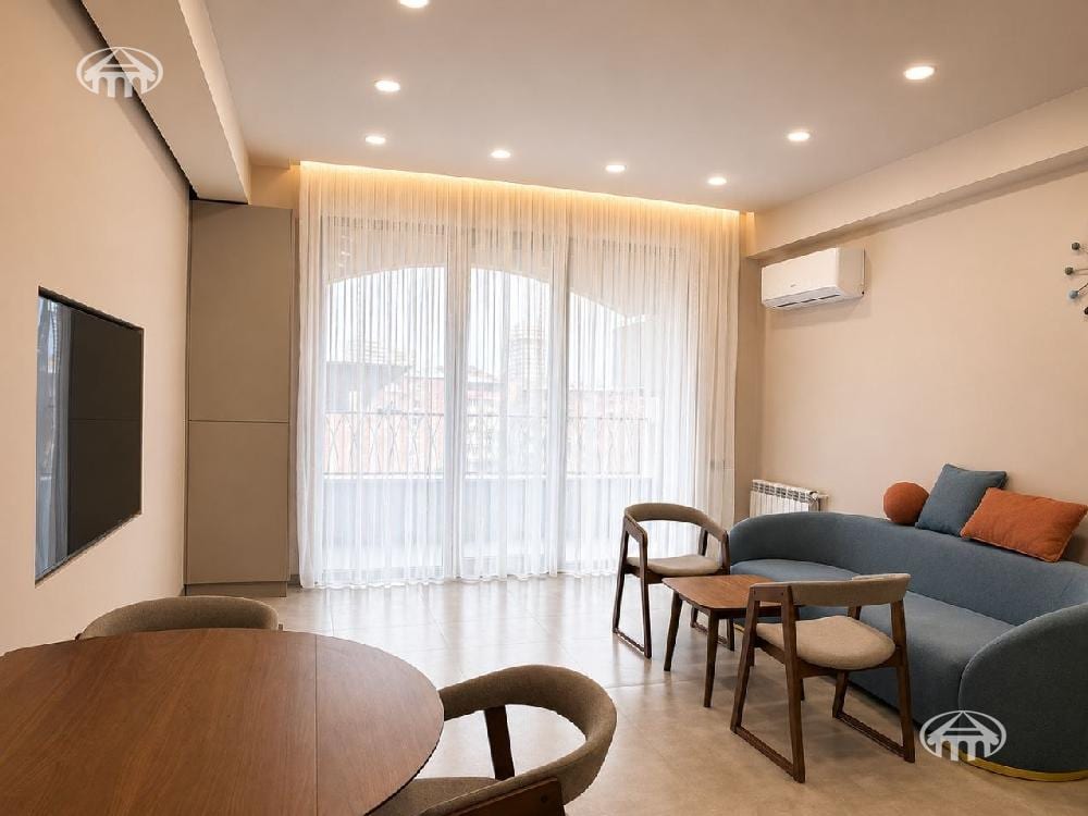 Apartment · 2 rooms · 54 m² · Kanaker-Zeytun