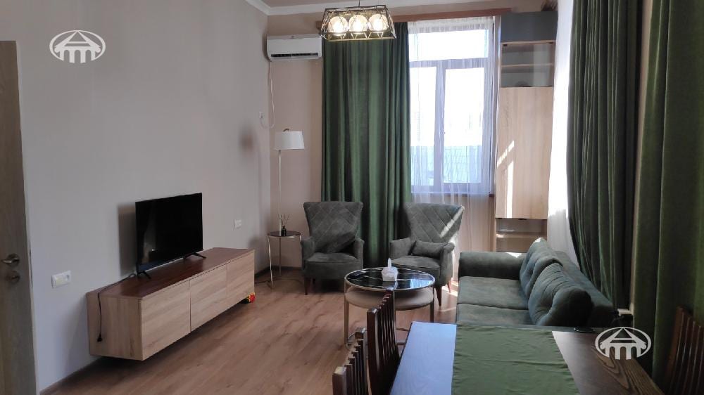 Квартира · 3 комн. · 75 м² · Кентрон