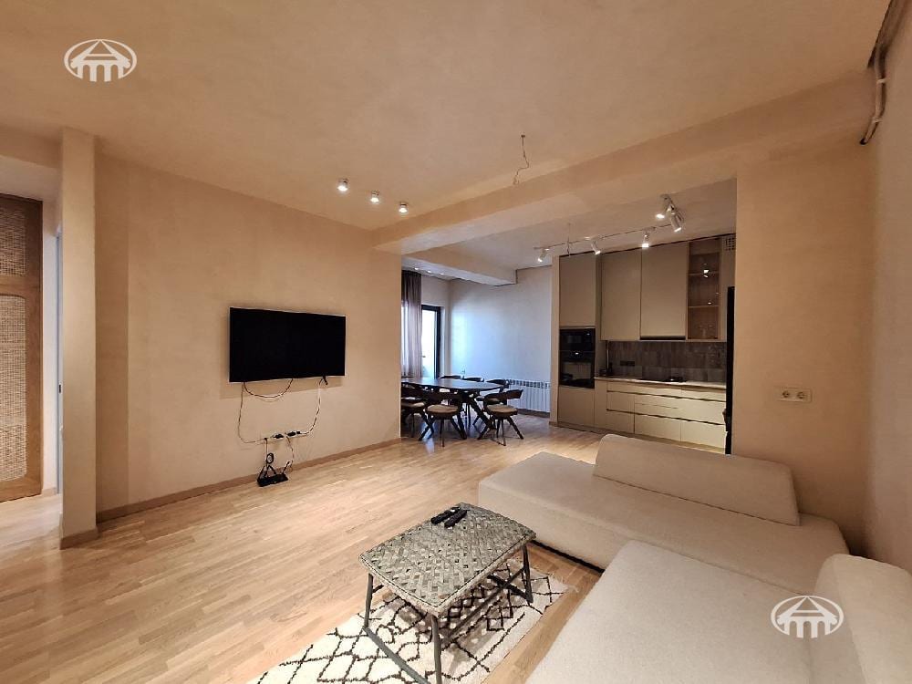 Квартира · 3 комн. · 84 м² · Канакер-Зейтун