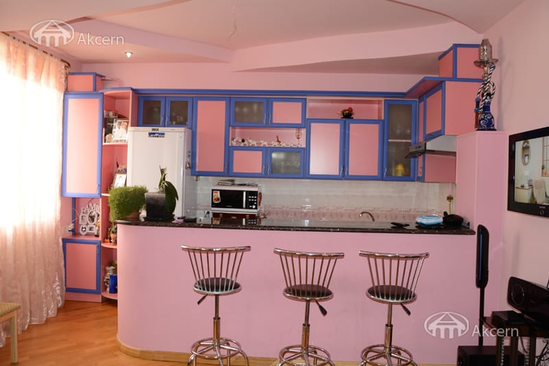 Квартира · 3 комн. · 69 м² · Канакер-Зейтун