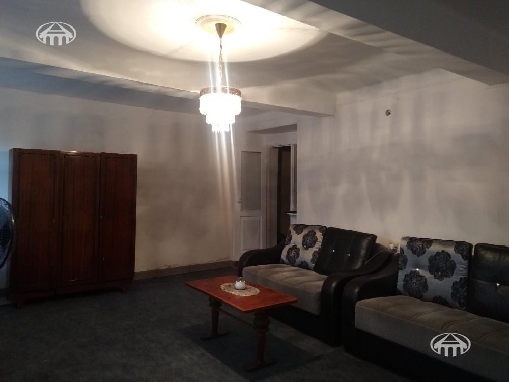 House · 3 rooms · 100 m² · Arabkir