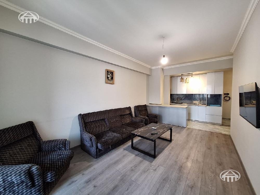 Квартира · 3 комн. · 64 м² · Аджапняк