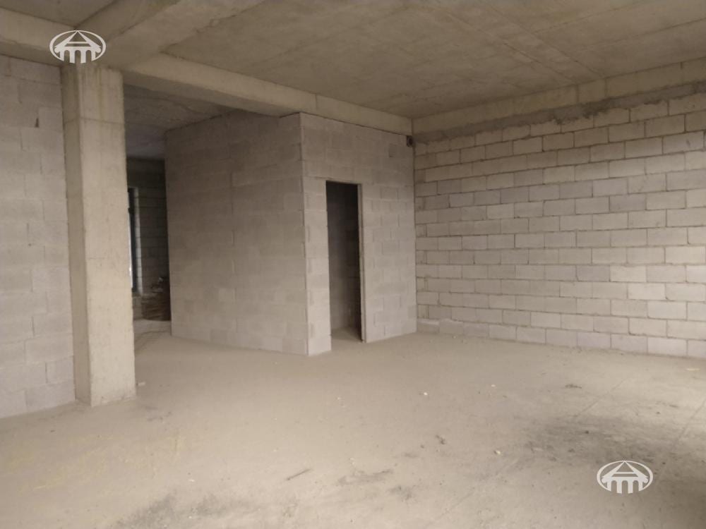 House · 5 rooms · 236 m² · Zovuni