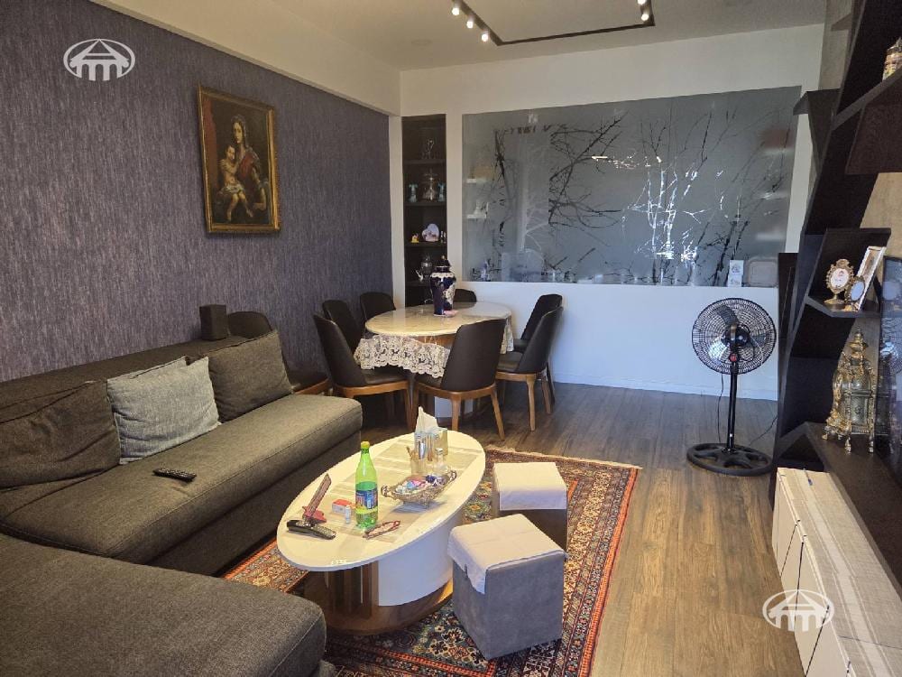 Apartment · 2 rooms · 75 m² · Kentron
