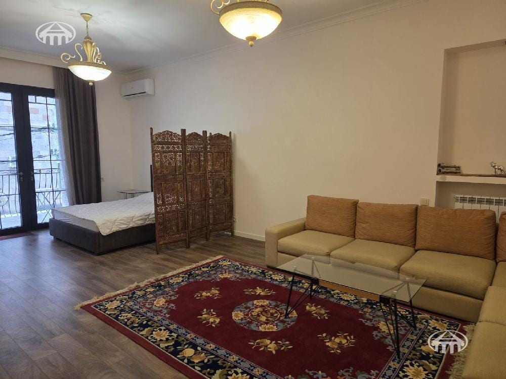 Բնակարան · 1 սեն. · 58 մ² · Կենտրոն