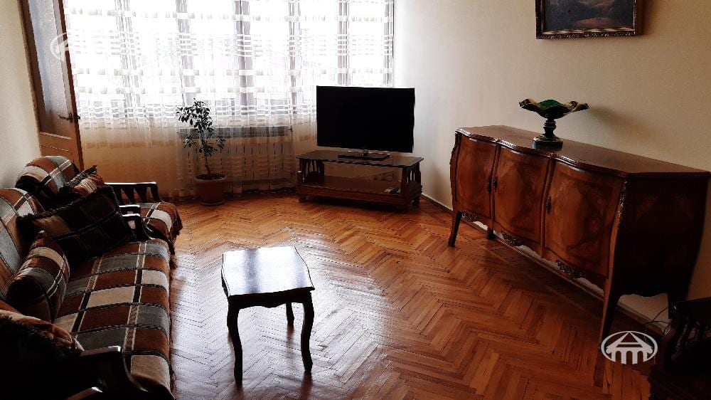 Apartment · 2 rooms · 71 m² · Arabkir
