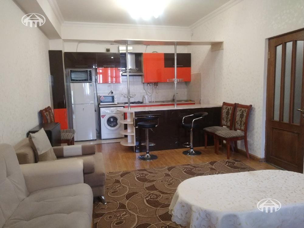 Квартира · 2 комн. · 54 м² · Кентрон
