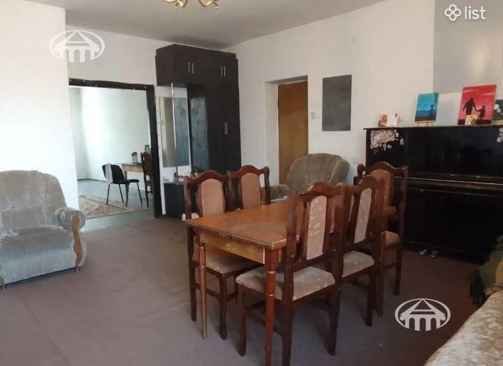 House · 6 rooms · 252 m² · Kotayk Province