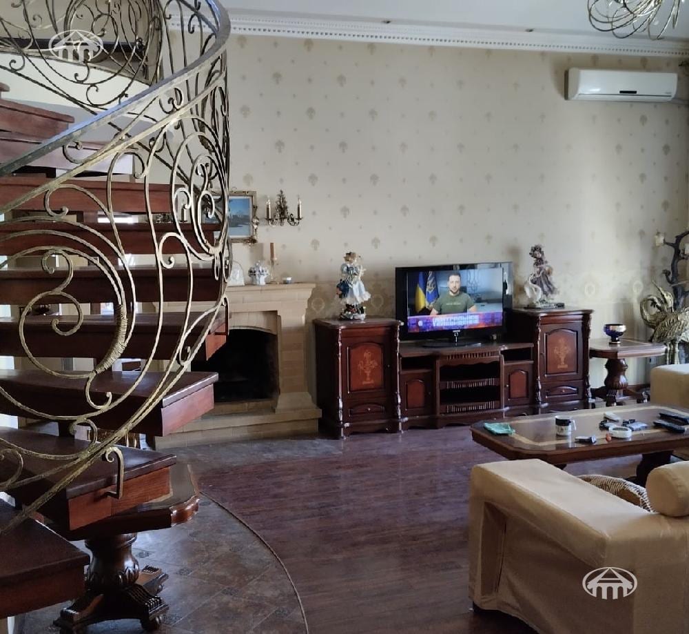 Apartment · 4 rooms · 106 m² · Arabkir