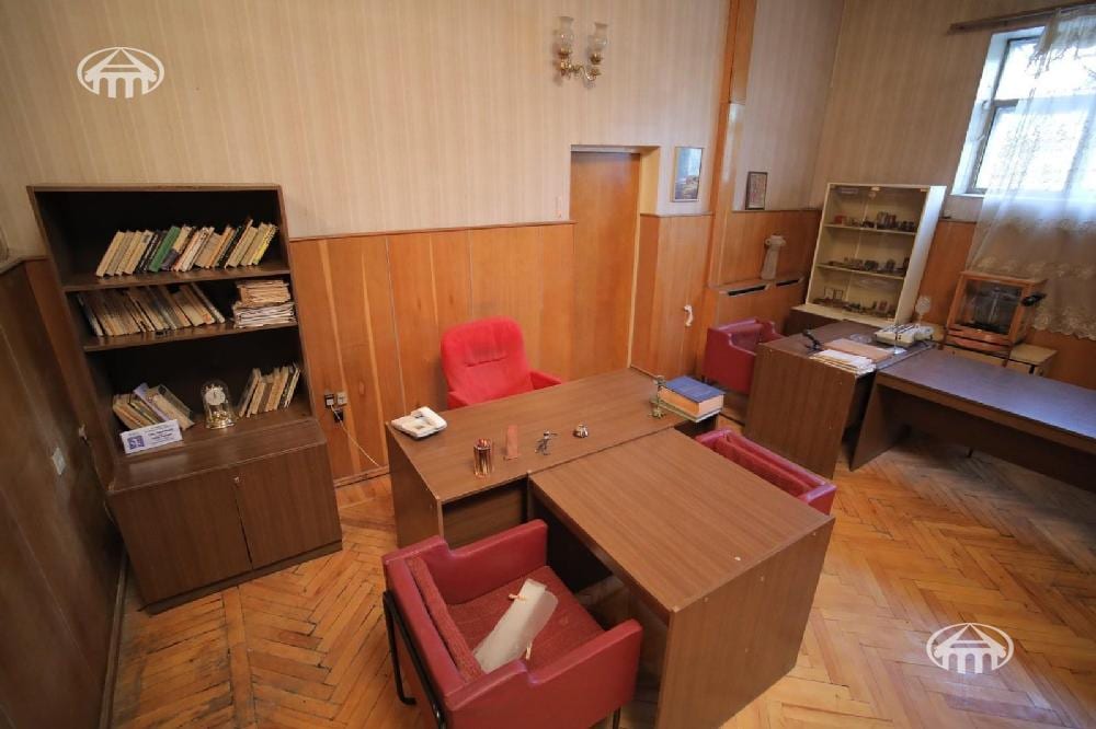 Ռեստորան · 280 մ² · Կենտրոն